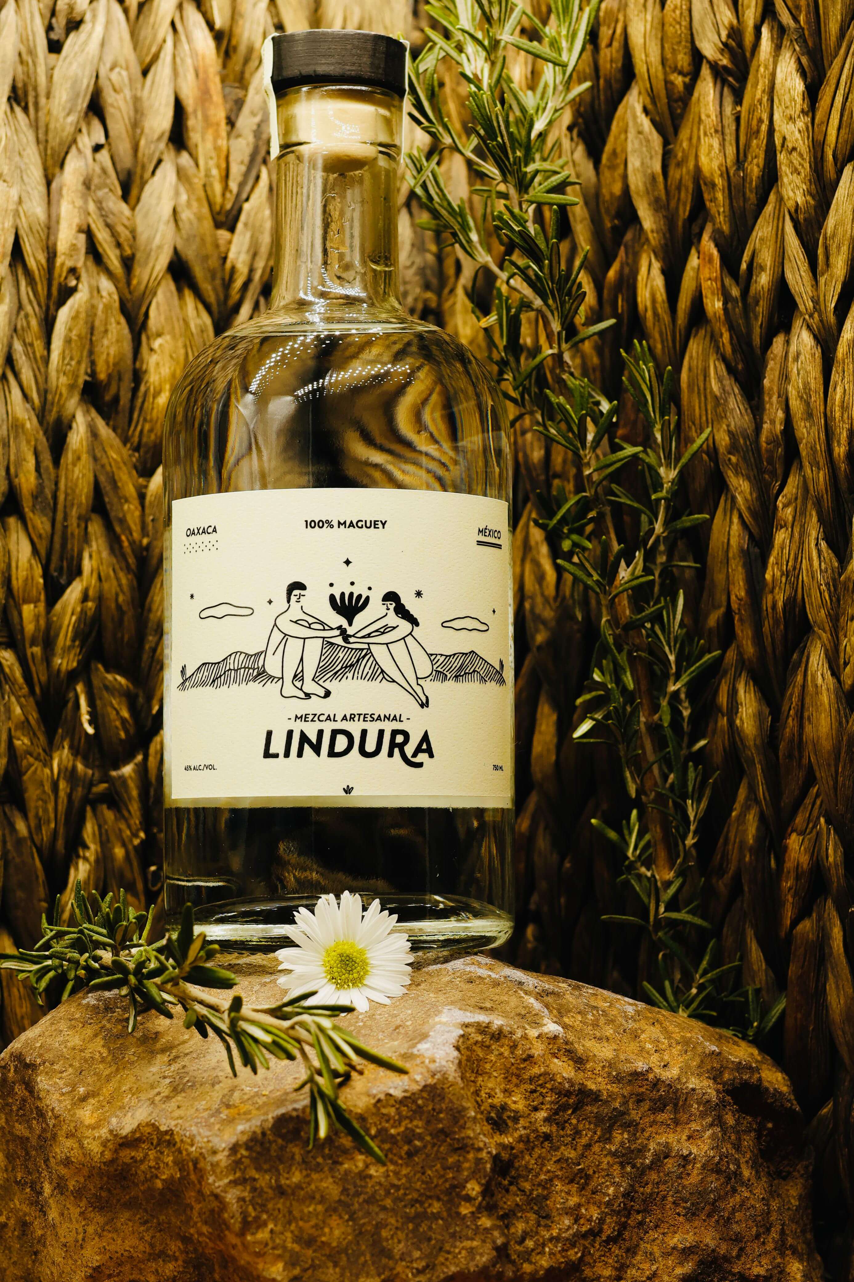 Lindura Mezcal Artesanal